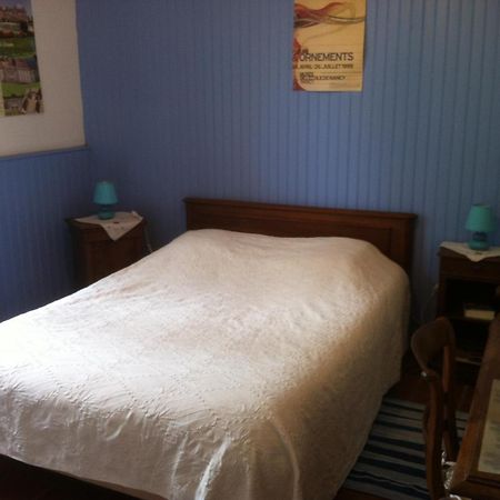 Ferme Du Montheu Bed & Breakfast Dommartin-sous-Amance Ngoại thất bức ảnh